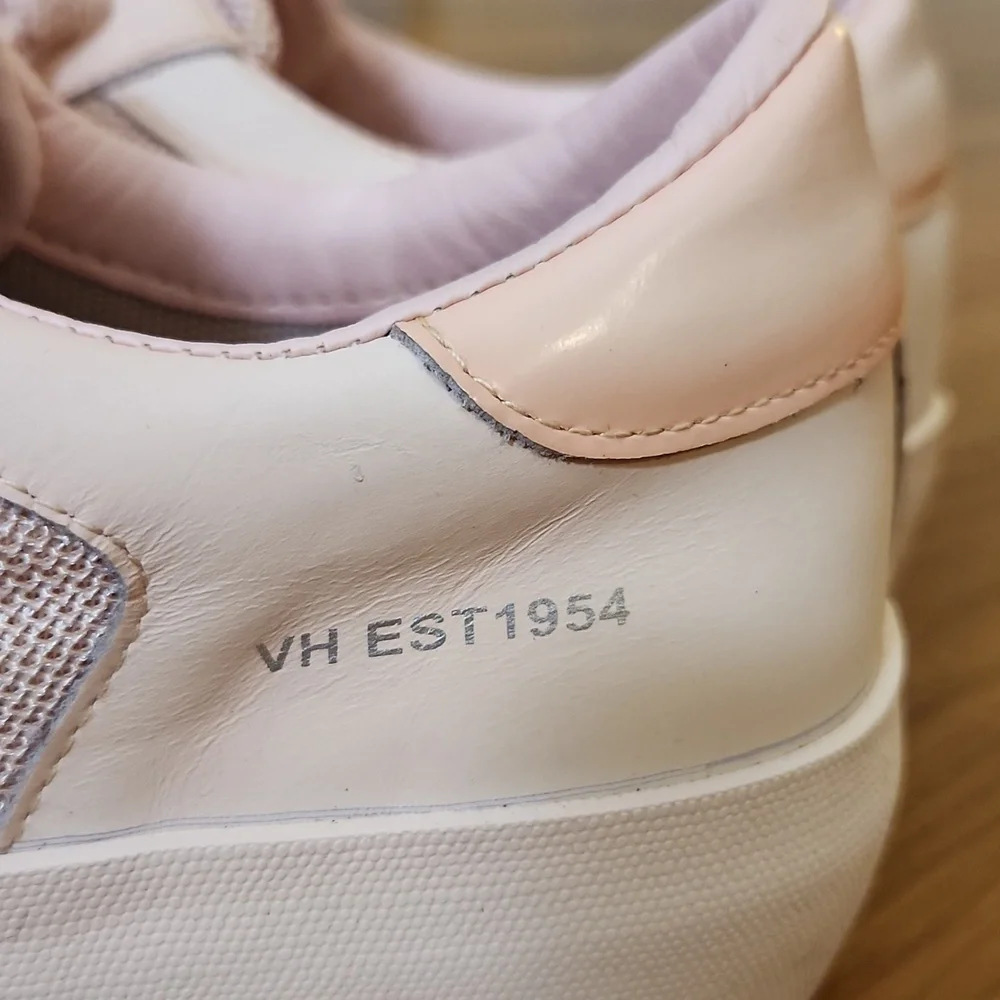 Vintage Havana Cream Sneakers